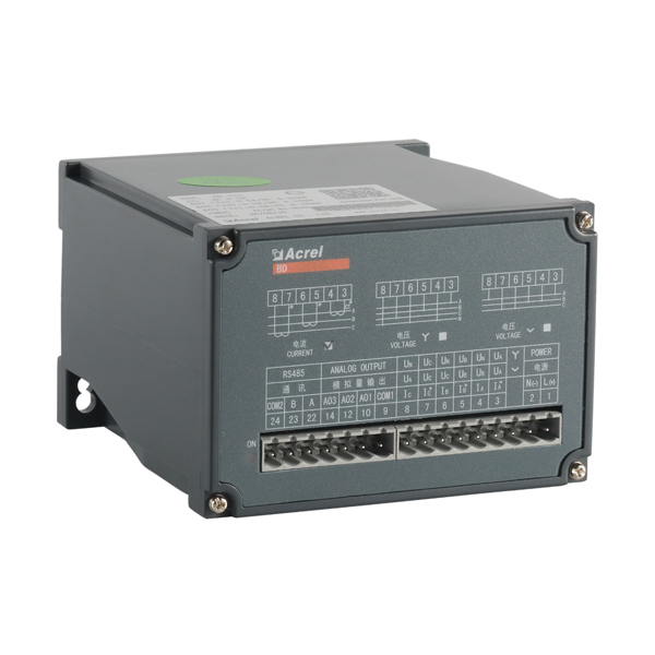 Three phase current transducer